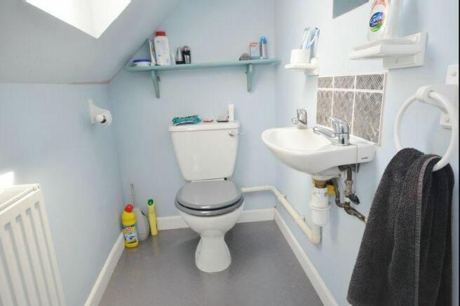 En-suite Cloakroom