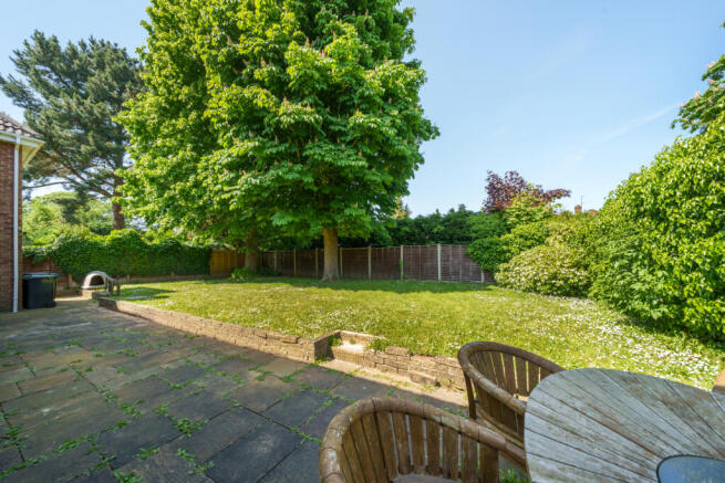 Patio & Garden
