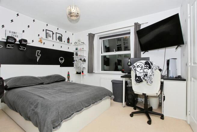 Photo 9