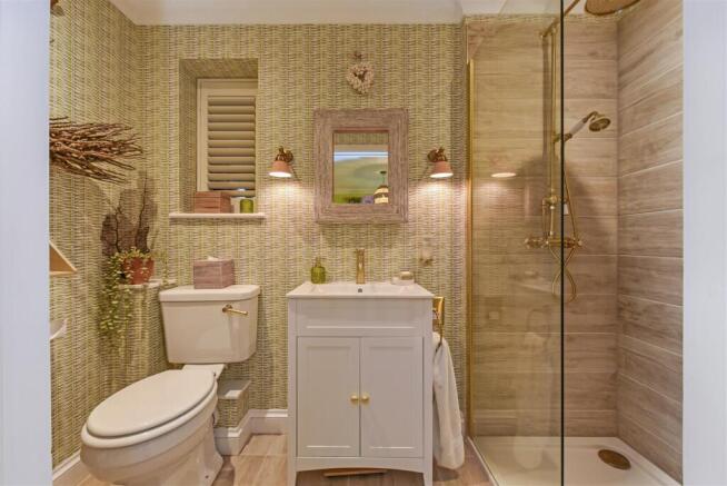 Ensuite Bathroom