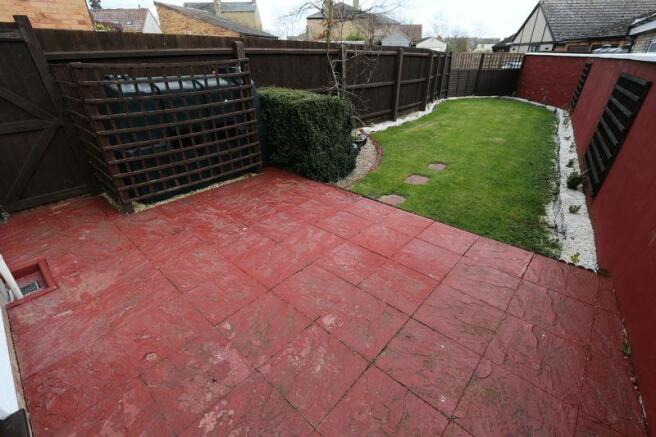 Patio & re...
