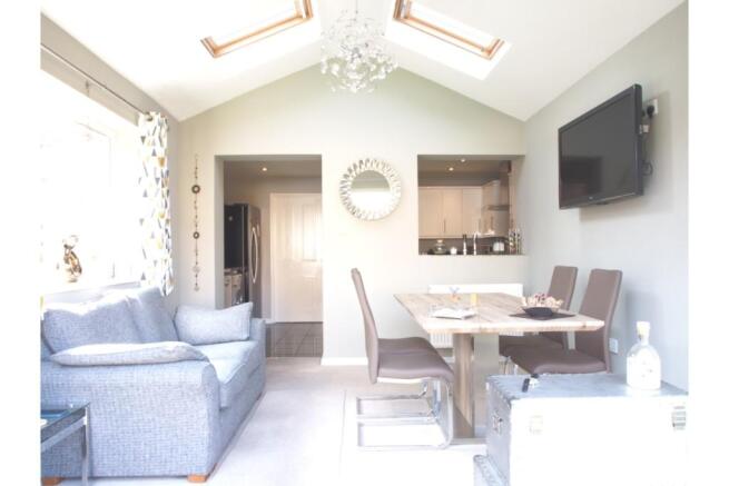Living / Dining Room