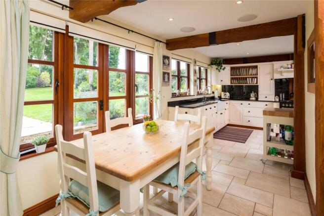 Kitchen/Breakfast