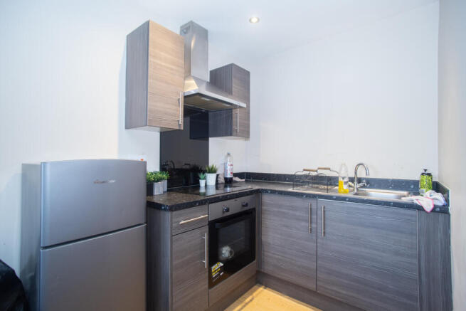 1 bed Flat for sale Image 5