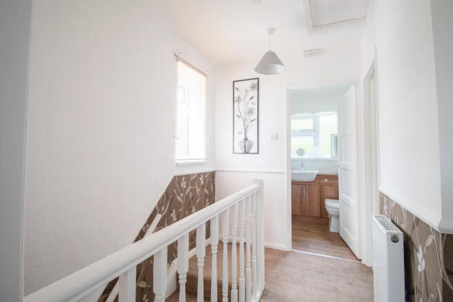 3 bed Semi-Detached to rent Image 6