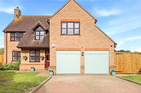 Home Farm Close, Great Wakering, Essex, SS3