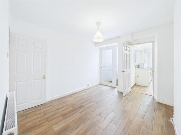 3 - 2 bedroom house in St George.jpg