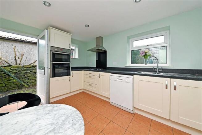 BREAKFAST KITCHEN
