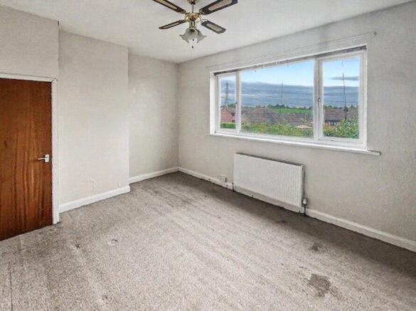 3 bed Semi-Detached to rent Image 7