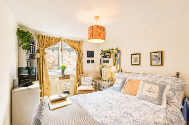 19a95fe2-1e33-45ea-b0a7-c01ac7c20a05