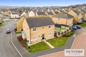 7, Priestley Crescent, Apperley Bridge, Bradford BD10 0EL