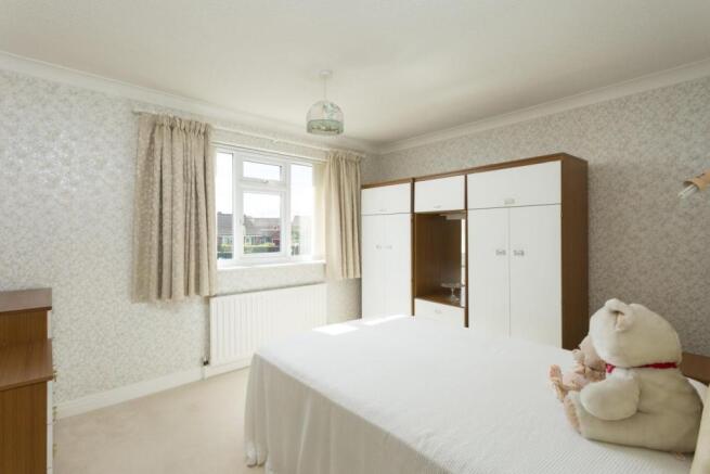 8 Fitzjohn Close-09.jpg