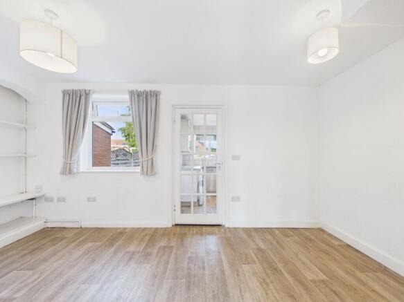 3 bed Terraced for sale Image 7