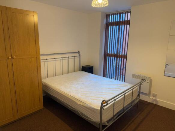1 bed Flat to rent Image 6