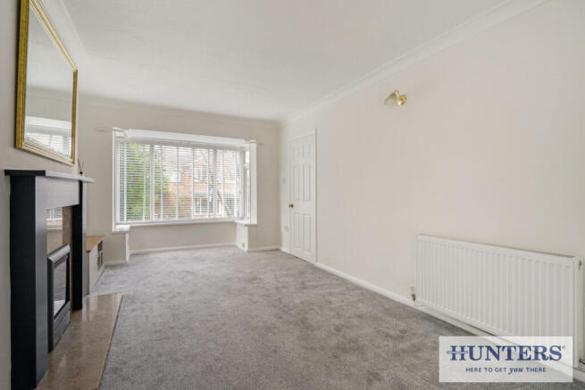 3 bed Semi-Detached for sale Image 4