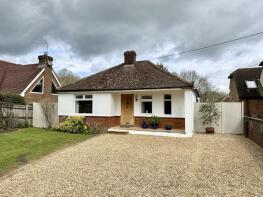 Paddock View, Brighton Road, Horsham RH13 8HD