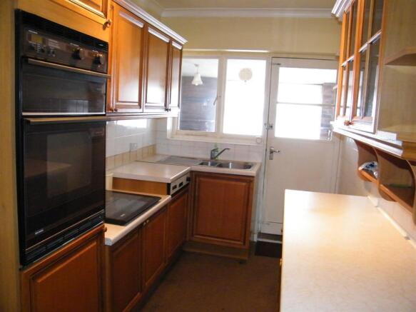 KITCHEN 1