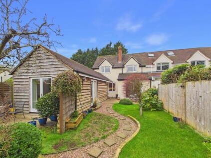 Station Road, Haddenham
