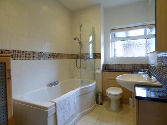 Photo 11