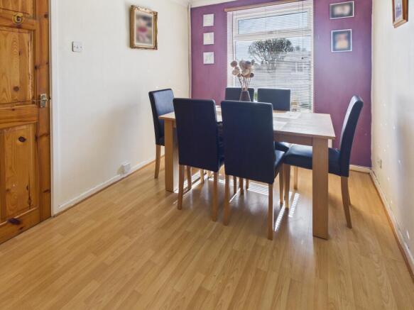 cam04425g0pr0375still004