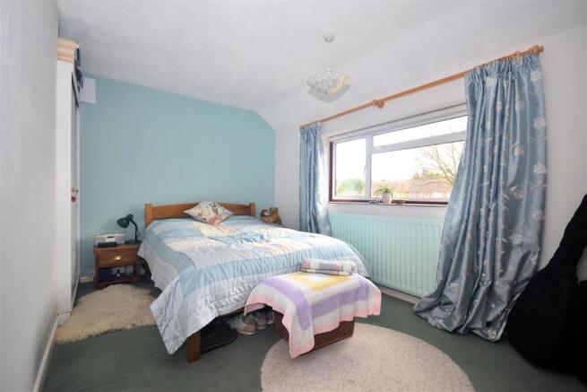 Bedroom 2.jpg