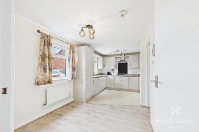 2 bed Bungalow for sale Image 12