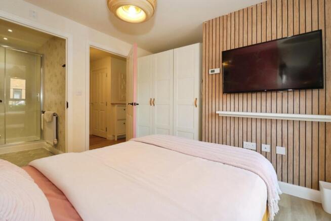 Clark Drive, Yate, Bristol, Gloucestershire, BS37 photo 4