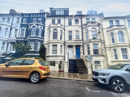 Top Floor 49 Carisbrooke Road
Saint Leonards, Saint Leonards-on-sea, TN38 0JT