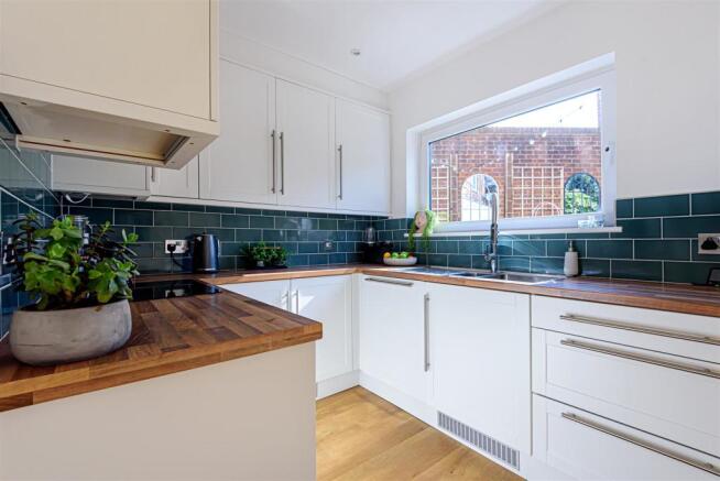 Kitchen / Diner