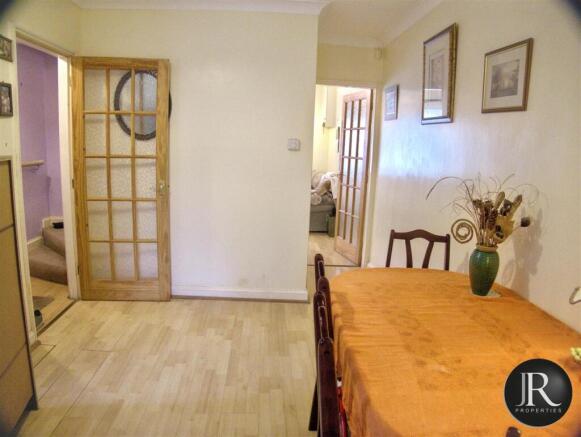 Dining room2 1.jpg
