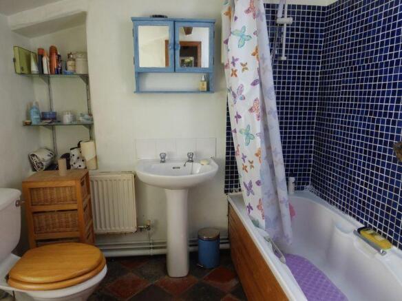 Photo 6