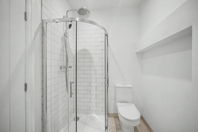 2 bed Apartment for sale Image 10