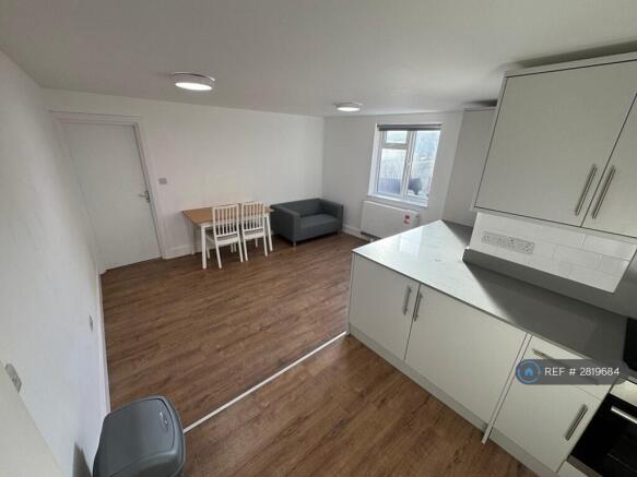Kitchen / Living