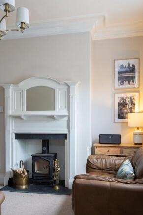 4 bed Semi-Detached for sale Image 9