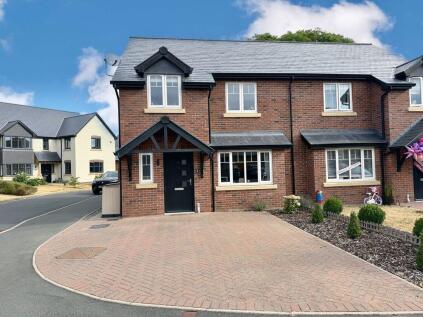 Knights Grove, Oswestry