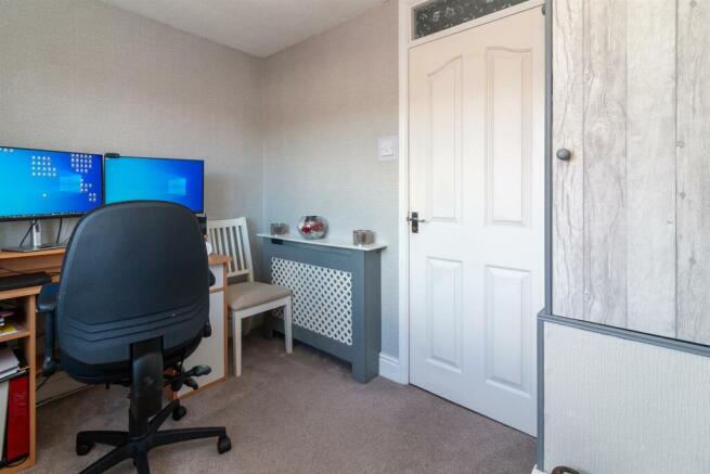 bedroom3.jpg