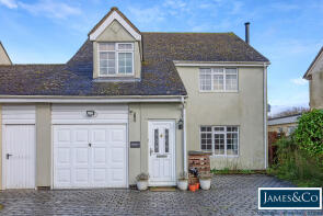 Netherfield, Holders Green Road, Dunmow CM6 3QL