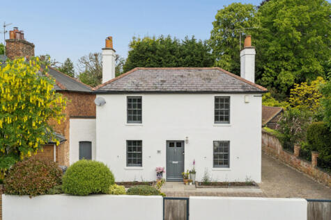 Altwood Road, Maidenhead, SL6