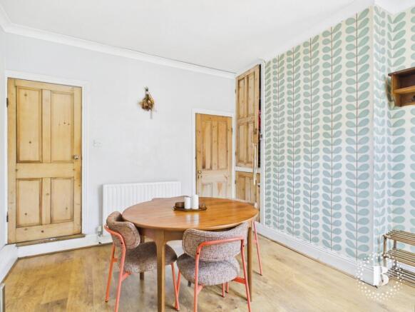 3 bed Terraced for sale Image 6