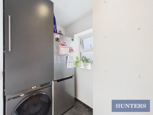 3 bed Semi-Detached for sale Image 10