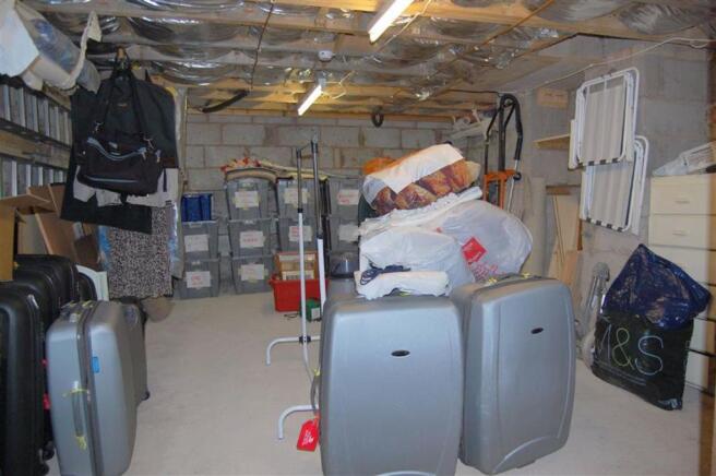 UNDER HOUSE STORAGE