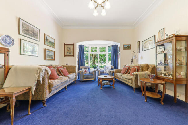 5 bed Terraced for sale Image 4