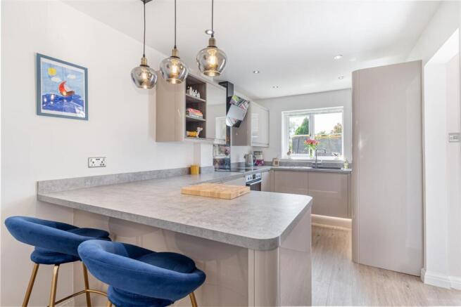Kitchen-2.jpg