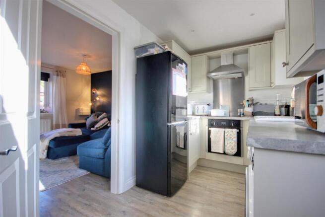 2 bed Terraced for sale Image 5