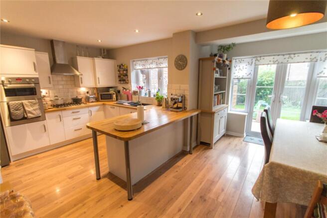 Kitchen/Dining