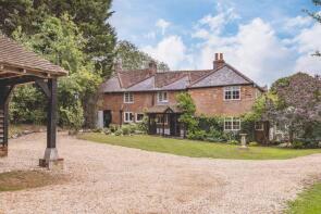 33 Valley Cottage, Amersham Road, Gerrards Cross SL9 0PA