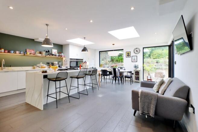 Kitchen/Diner/Family