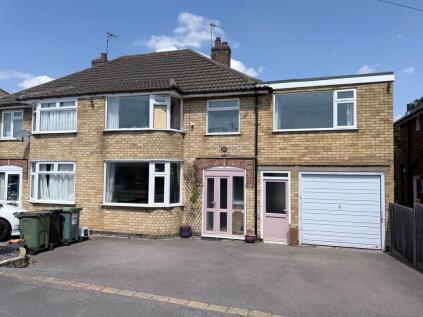 Grangeway Road, Wigston, LE18