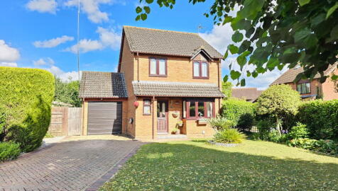 The Martins, Thatcham, RG19 4FD