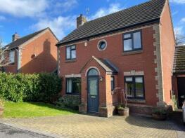 9, Willis Close, Chippenham SN15 3GJ